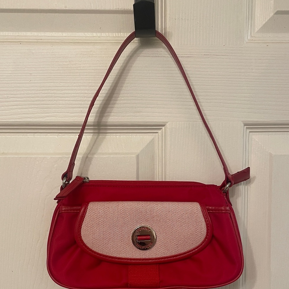 Tommy Hilfiger MINI Red Shoulder Bag